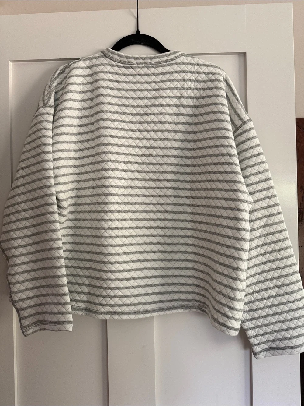 J.Crew NWOT Reversible Cozy Gray Quilted Crewneck Pullover - Women’s Size XL